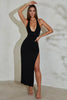 Vestido largo de modal con escote halter y abertura en el muslo en color negro.