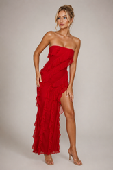 Melisa Vestido largo tipo bandeau con detalle de volantes en color rojo. 56,95 €