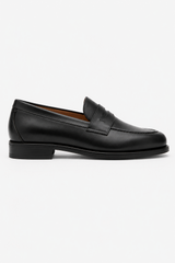 Mocasín de piel con detalle antifaz.