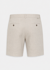 Bermudas slim fit confeccionadas en 100% lino.
